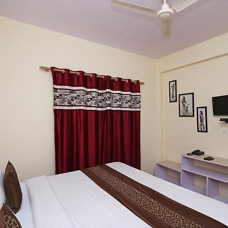 Oyo 13728 Hotel Kempty Valley View Hotel & Restaurant Mussoorie Exteriör bild