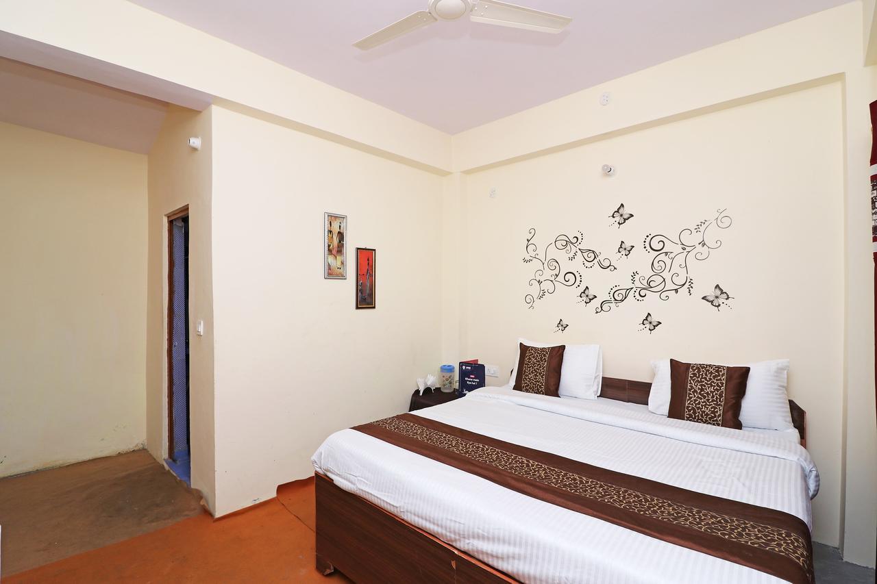 Oyo 13728 Hotel Kempty Valley View Hotel & Restaurant Mussoorie Exteriör bild