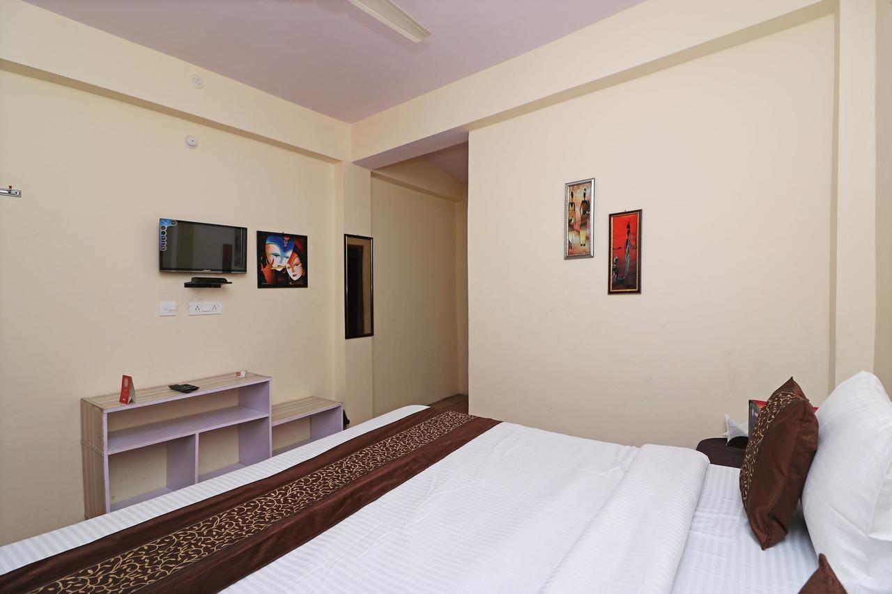 Oyo 13728 Hotel Kempty Valley View Hotel & Restaurant Mussoorie Exteriör bild